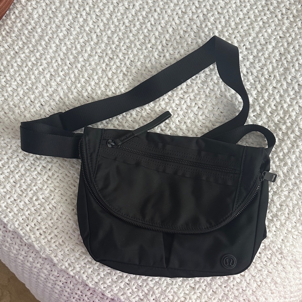 Lululemon Black Crossbody Bag